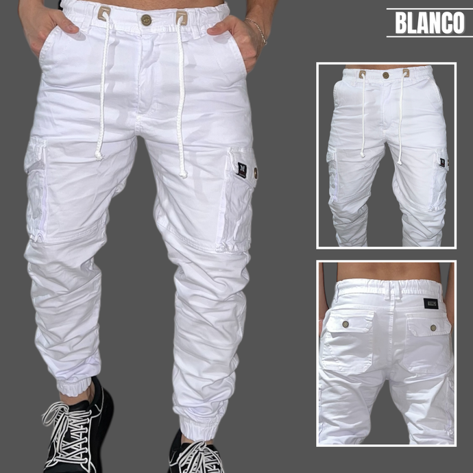 Jogger en drill licrado tipo cargo👖